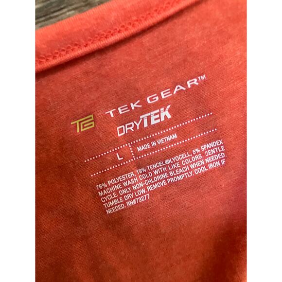 NWT Tek Gear ladies coral tone Dri Tek top - Picture 8 of 8